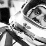 Historia de la baguette 15 Vladimir-Komarov-primer-martir-espacial